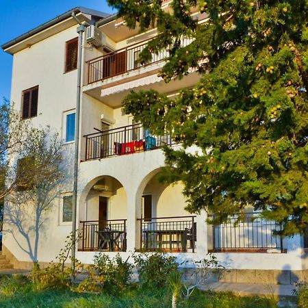 Apartments With A Parking Space Senj - 11520 外观 照片