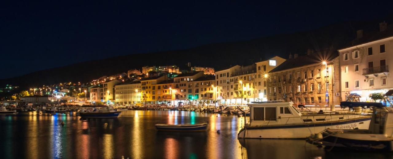 Apartments With A Parking Space Senj - 11520 外观 照片